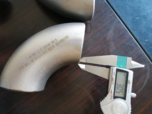 Nickel-legierter Stahl-Fitting 90 Ellbogen 5" LR SMLS Kolben-Schweißeninstallation Geschlechtskrankheits-Legierungs-625