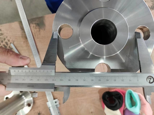 Flanken aus Nickellegiertem Stahl ASME / ANSI B16.47 L304 RF LWN Flanke