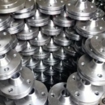 ASME B16.5 Schweißhalsflansche RF WN A105 A182 NPS 1/2&quot;-24&quot; Druckklasse 150#-2500# Schnelle Lieferung Niedrige MOQ