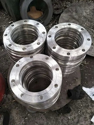 Ausgezeichnete Dichtungsflansche aus Stahllegierung A182 F304/304L F316/316L B16.5 geschmiedete Stahlflansche für verschiedene Industrieumgebungen