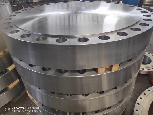 Unübertroffene Vielseitigkeit für raue Umgebungen A182 Edelstahl 304 ASME B16.5 Stahlflansche Blind NPS 2" Klasse 900