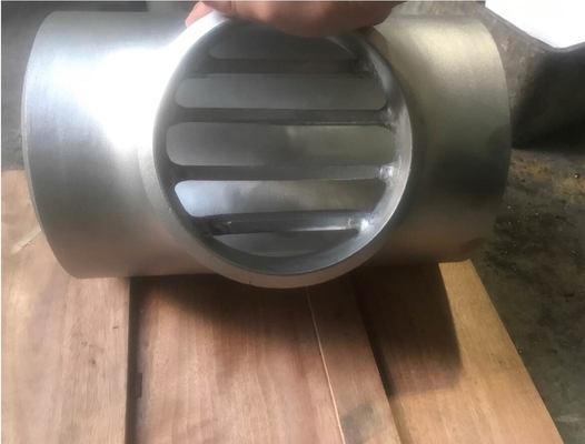 Edelstahl-Rohr-abgehaltenes T-Stück UNS S31803/2205 6" ASTM B16.9 Duples X 6" SCH80
