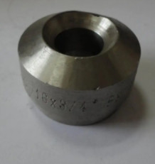 ASME B16.11 Hochdruckstufe anpassbare Form und Größe Sockel 1/2"-42" 304L 316L Druckstufe #3000 Rohrbefestigungen