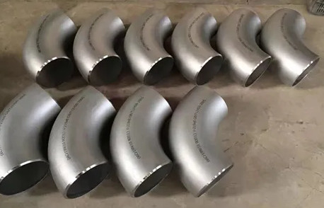 Nahtloser Längen-Radius-Ellbogen ASTM C70600 10" des Kolben-Schweißens-90° Geschlechtskrankheit