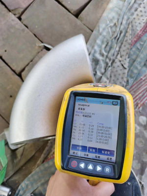 Ellbogen-Treppen-Handlauf-Ellbogen des Edelstahl-304 90 Grad geschweißte industrieller Ellbogen-gesundheitliche Winkelverschraubung